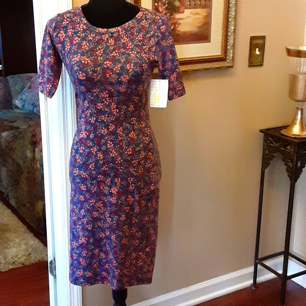 LuLaRoe Julia floral print short sleeve dress peach red lavender blue  XXS NEW …